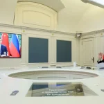 Xi Holds Back-to-Back Calls With Putin, Trump as Nuclear Pact Expires