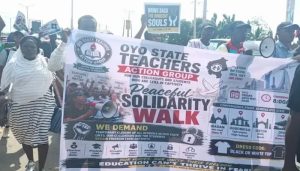 Oyo-Public-School-Teachers-Begin-Indefinite-Strike-Over-Abduction-Of-Colleagues-Pupils